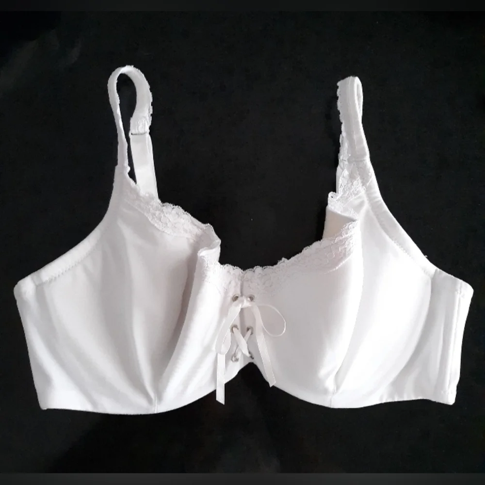 VTG Frederick's Lace Up Bra 42C